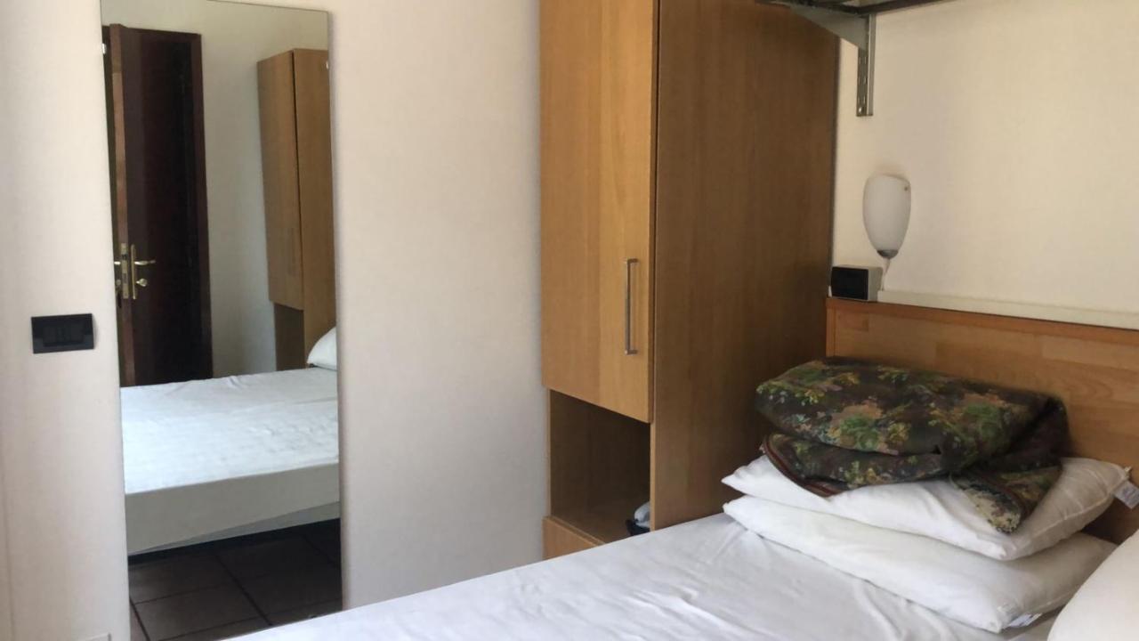 Be Me Hotel Helvetia Tabiano Terme Extérieur photo