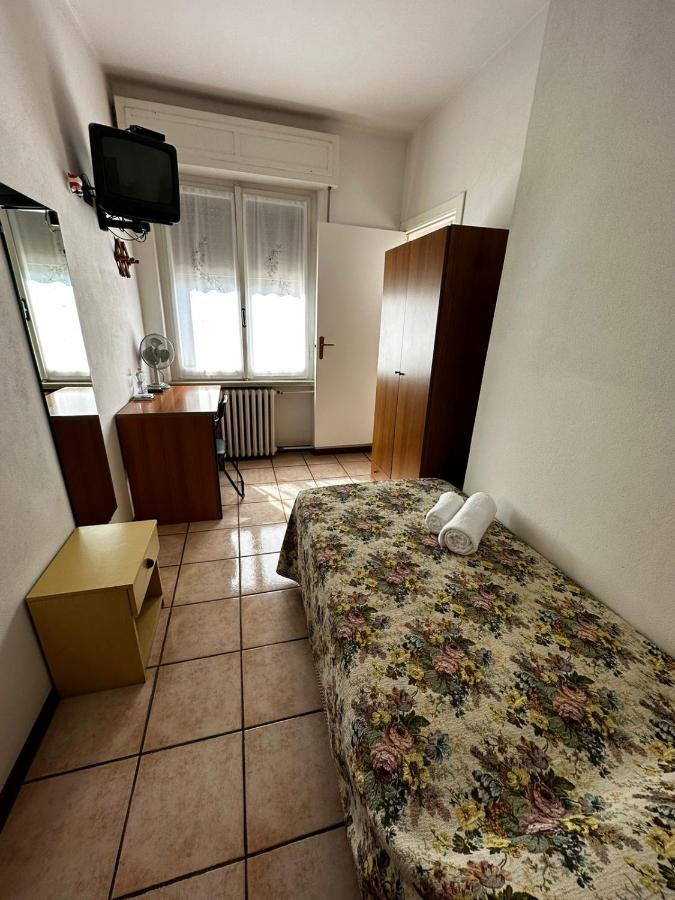 Be Me Hotel Helvetia Tabiano Terme Extérieur photo